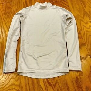 ⛳️ Adidas Women’s Golf Base Layer Shirt - size S